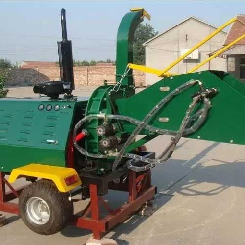 Hydraulic Wood Chipper